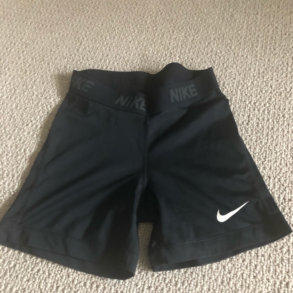 Women’s XS Nike spandex.
